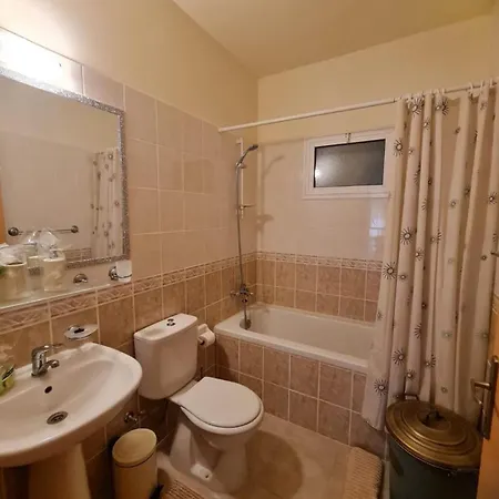 Sunrise Club Coastal Apt- Seaside & Pool *