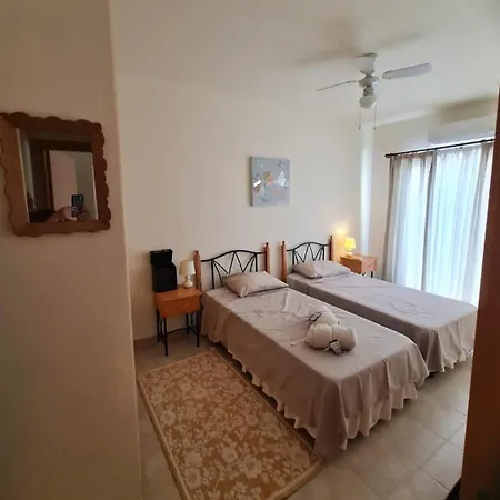 Sunrise Club Coastal Apt- Seaside & Pool