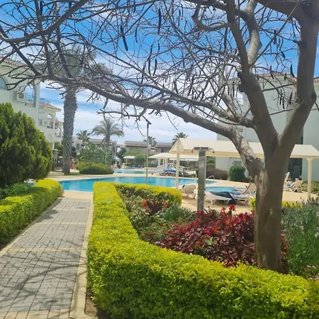Sunrise Club Coastal Apt- Seaside & Pool Apartamento *